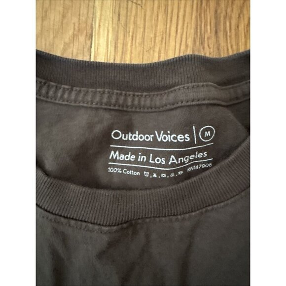 Outdoor Voices ACLU Fall 2019 LS Men's Shirt Crewneck Size M - Picture 3 of 5